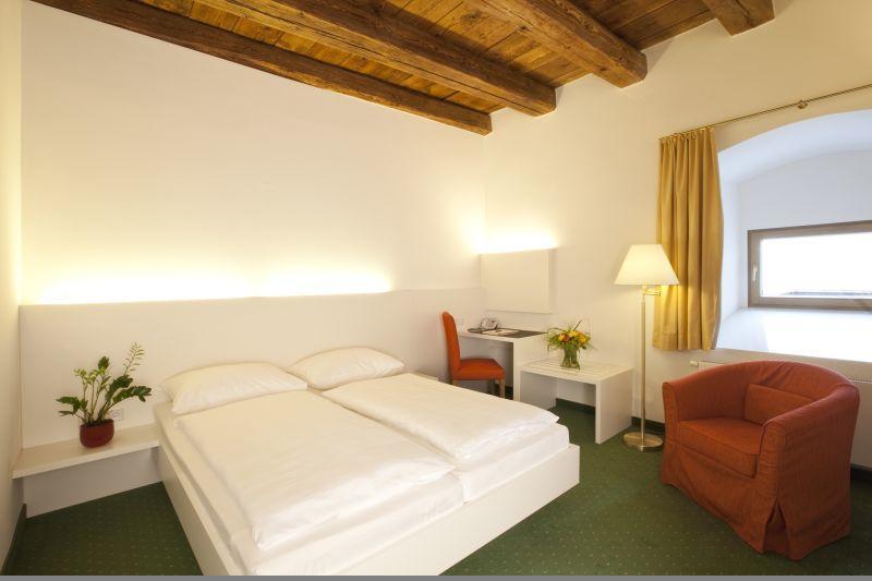 Schuettkasten Geras Chambre photo